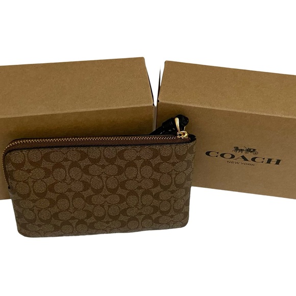 Coach Corner Zip Wristlet In Signature Canvas - Picture 4 of 5